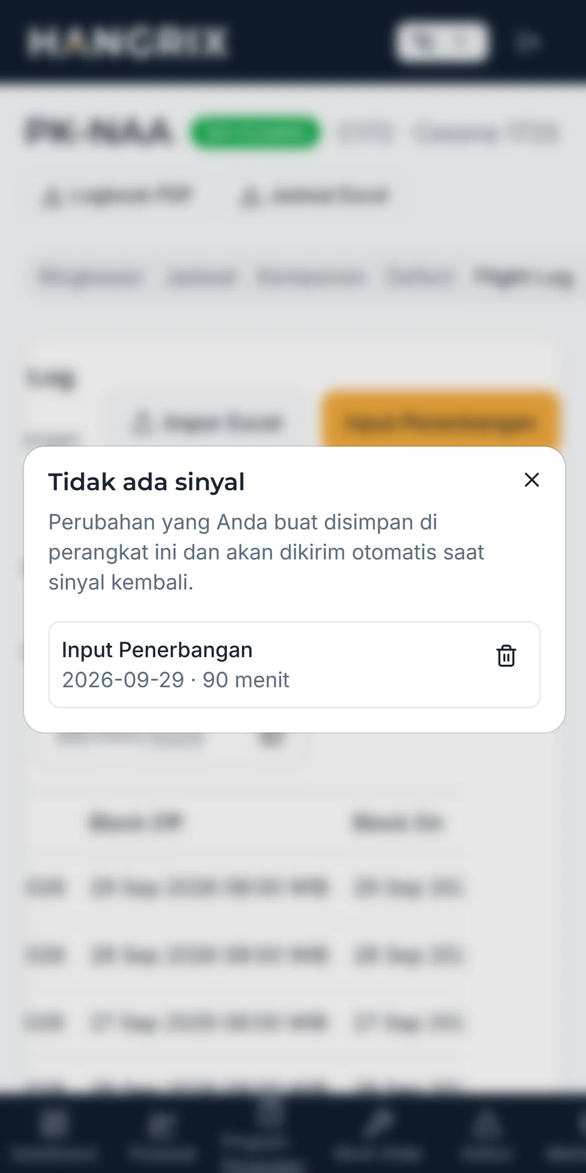 Layar HP saat tidak ada sinyal: perubahan yang dibuat disimpan di perangkat dan menunggu terkirim, dengan satu penerbangan dalam antrean.